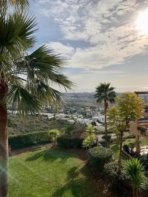 Elegant Apartment, Stunning Views, Fully Renovated In La Hacienda Del Senorio De Cifuentes Estepona Apartment