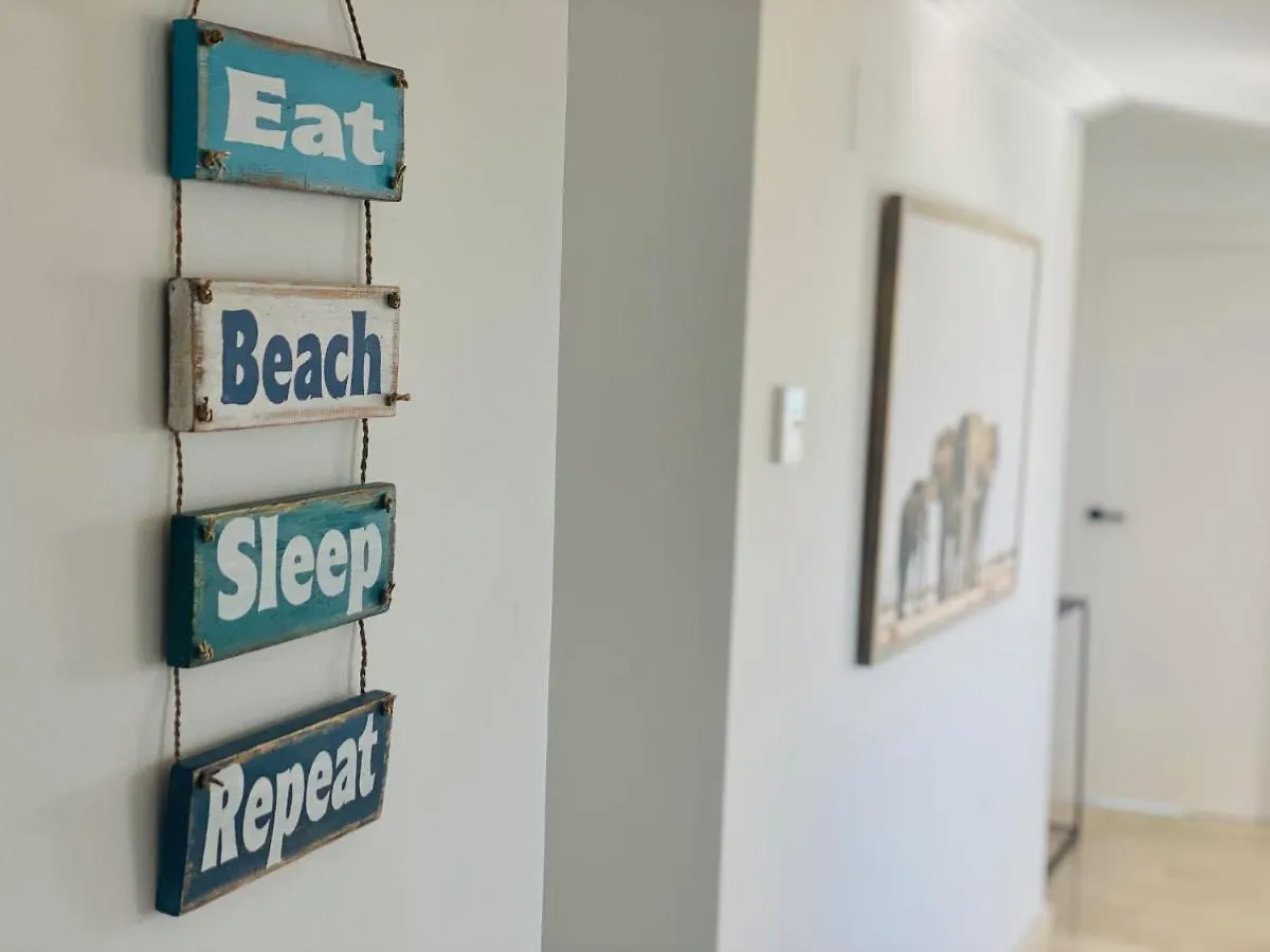 Apartment Elegant Apartment, Stunning Views, Fully Renovated In La Hacienda Del Senorio De Cifuentes Estepona Spain